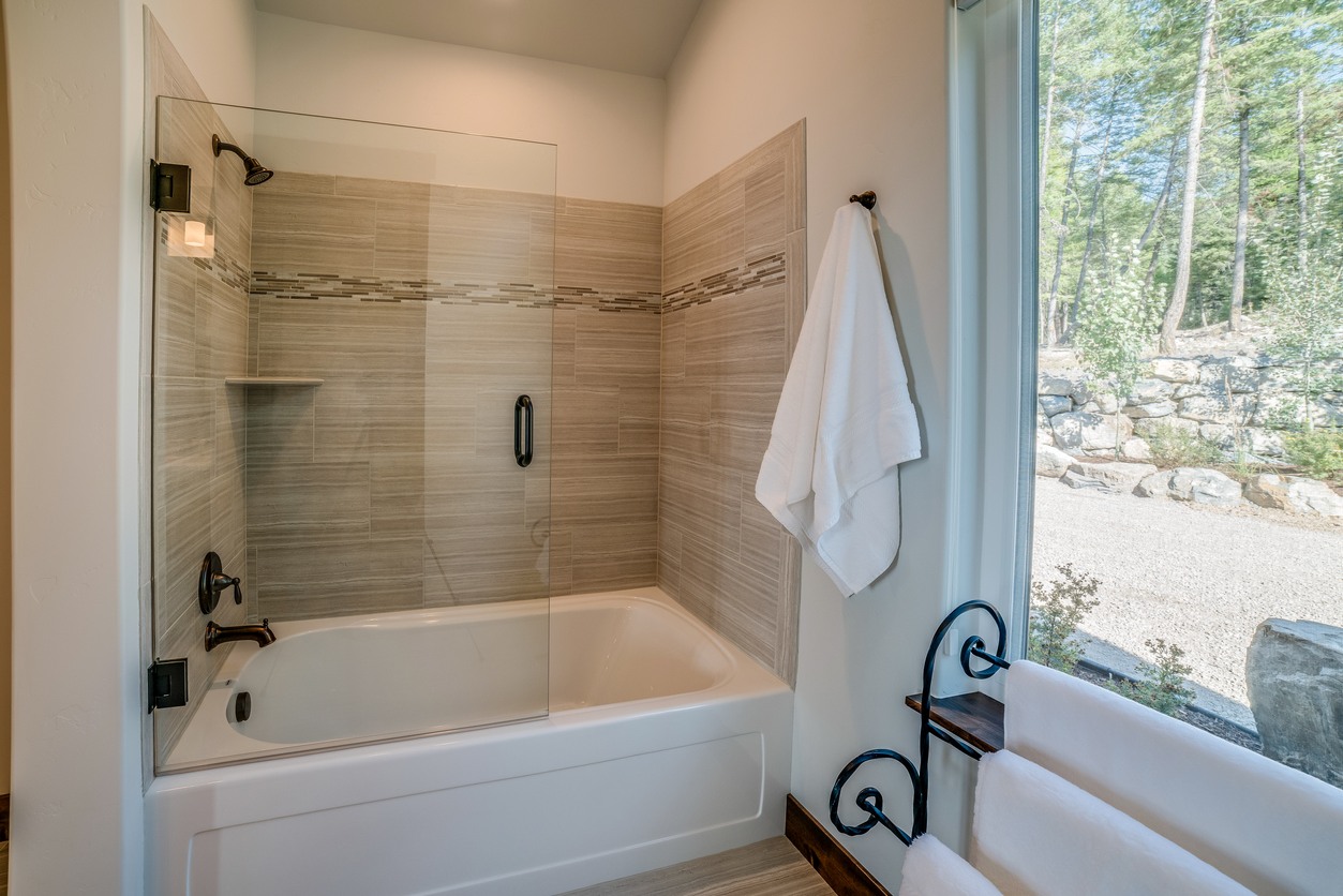 Shower & Tub Installation in Slidell
